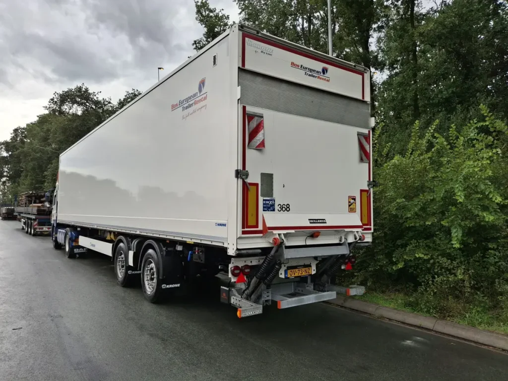 Plywood / Box trailer achtersluitlaadklep